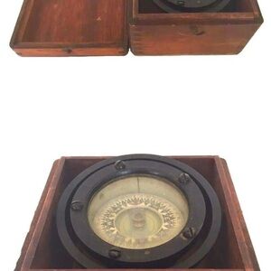 Vintage Wooden Compass Box with Black Trim